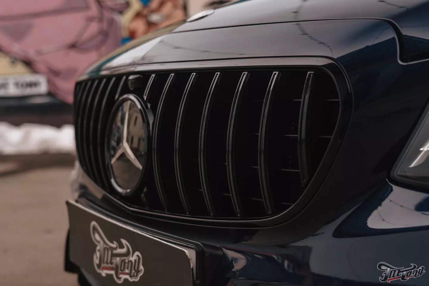 Частичный окрас и антихром для Mercedes E53